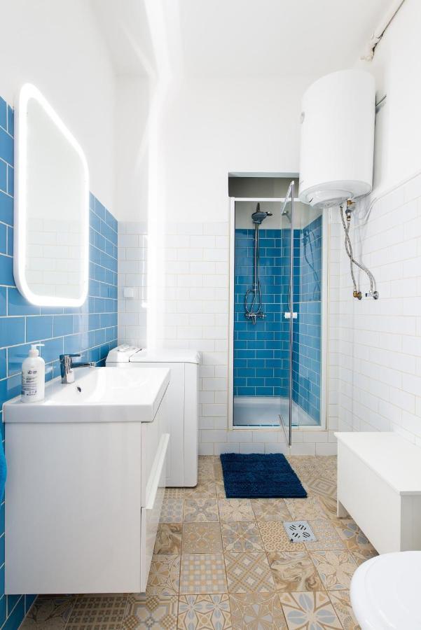 Budapest4U - New Apt In The Central Of Будапеща Екстериор снимка